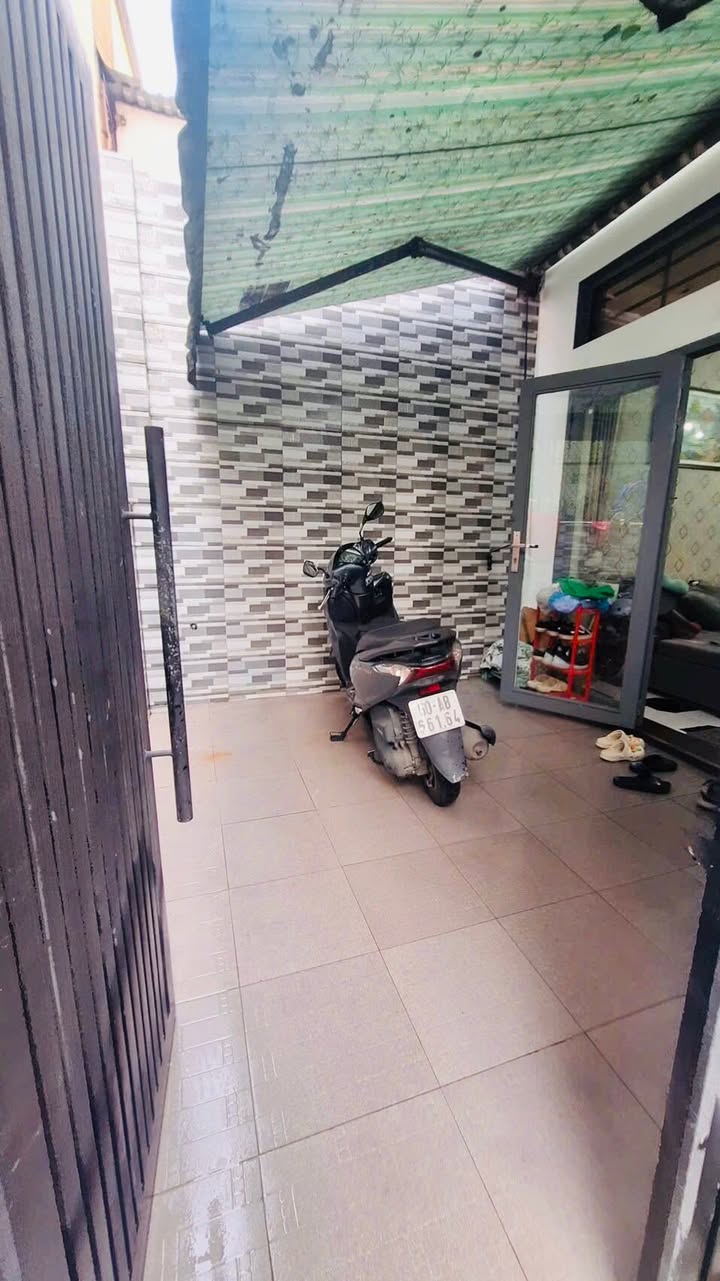 Nhà hẻm Nghĩa Phát, Phường 06, Quận Tân Bình 44m² giá 6.5 tỷ - Sổ hồng riêng, gần chợ!