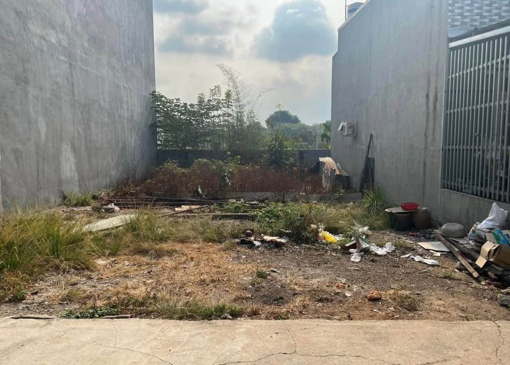 Đất thổ cư Định Hòa Thủ Dầu Một 180m² giá 2 tỷ - Cơ hội đầu tư hấp dẫn!