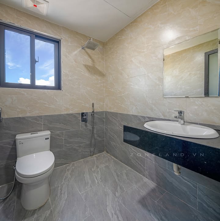 Cho thuê căn studio Lê Thanh Nghị Hải Châu - Trống sẵn, giá thỏa thuận