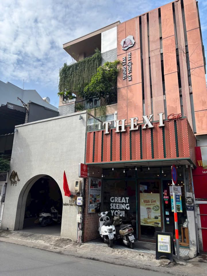 FrontHouse Đường Đặng Văn Ngữ, Q. Phú Nhuận 111.3m² - Giá 26.9 tỷ, Sổ hồng chính chủ!