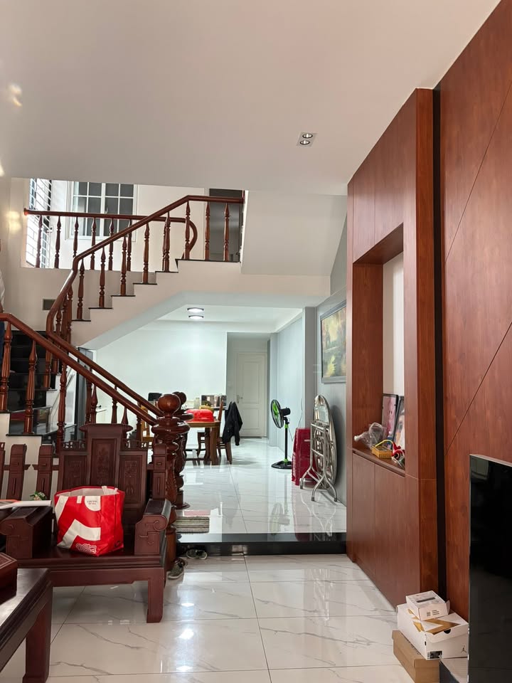 Nhà nguyên căn Đặng Vũ Hỷ, An Hải Đông, 5 phòng ngủ - Full nội thất luxury chỉ 30 triệu!