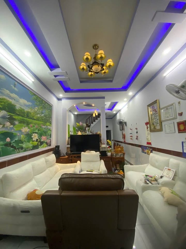 Cho thuê nhà nguyên căn 1 trệt 1 lầu tại phường Long Hưng, Biên Hòa - Giá chỉ 5 triệu/tháng!