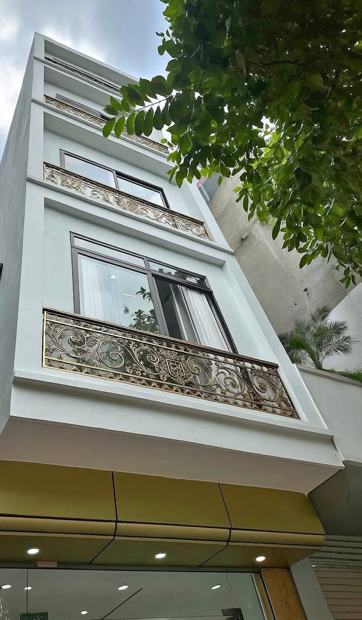 Nhà riêng Hoài Đức 35m² - Ngõ thông ô tô, gần FPT - Đông Á