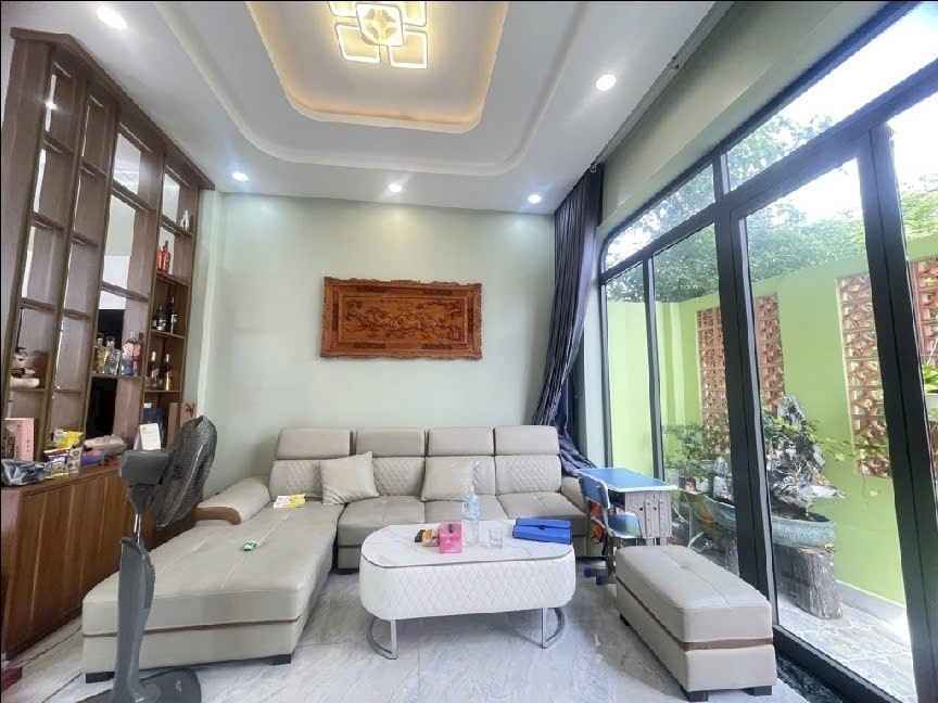 Nhà riêng Bà Điểm Hóc Môn 100m² giá thỏa thuận - Khu dân cư an ninh!