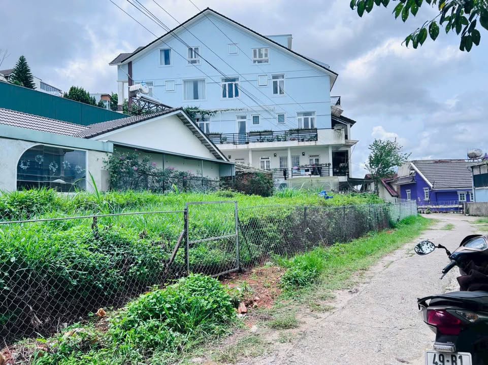 Đất xây biệt thự tại Khu vực Ngô Quyền, Đà Lạt 330m² giá 17.5 tỷ - Cơ hội đầu tư hấp dẫn!