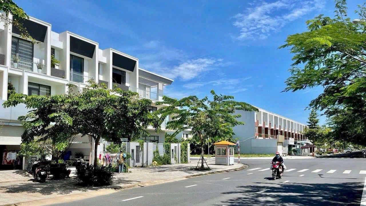 Nhà phố Rạch Giá 118.75m² giá 5 tỷ - Mặt tiền đường 3 tháng 2