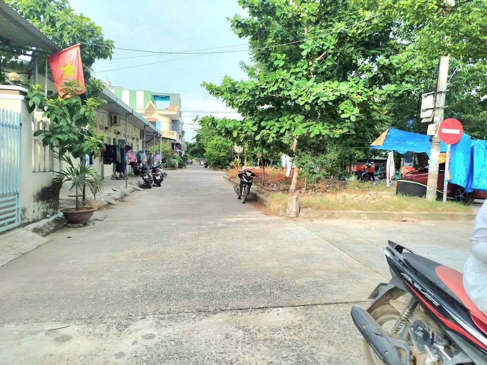 Đất mặt tiền Nguyễn Chu Sỹ, Hải Châu, Đà Nẵng 100m² - Cách biển chỉ 1km!