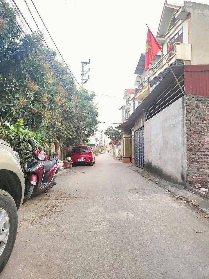 Đất nền Xuân Canh - Đông Anh 59m² giá 11 tỷ - Đường 40m thuận tiện!