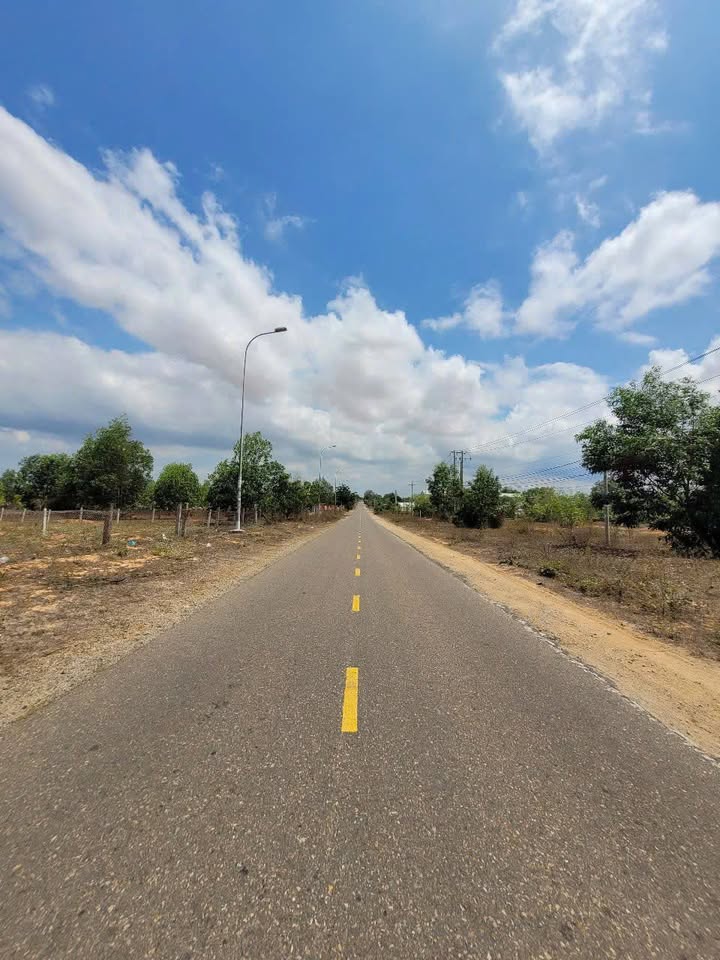 Đất thổ cư 1100m² tại thôn Thiện Sơn, phường Mũi Né, giá 1 tỷ - Đầu tư sinh lời cao!