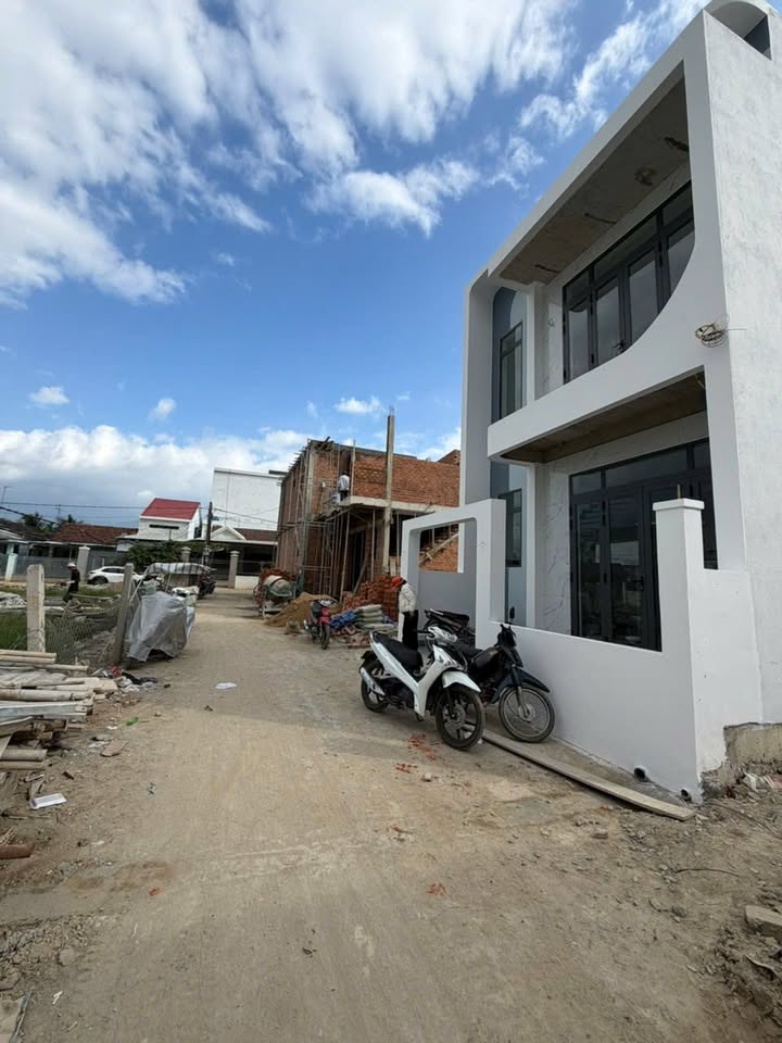 Nhà đẹp tại Diên An, Diên Khánh 62.7m² giá 2.58 tỷ - Không thể bỏ lỡ!