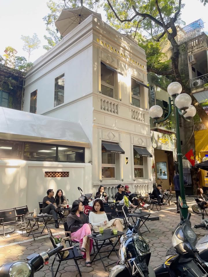 Cho thuê FrontHouse phố Phan Đình Phùng 60m² - Vỉa hè siêu rộng, giá thỏa thuận!