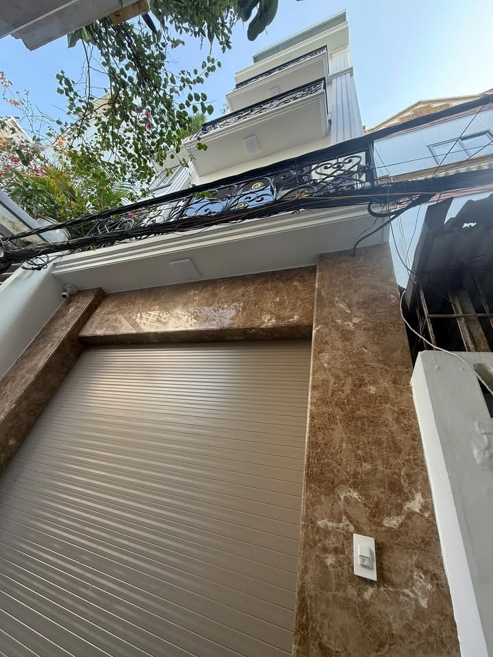 Nhà 6 tầng Cổ Nhuế 52.5m² giá thỏa thuận - Sẵn sàng vào ở ngay!