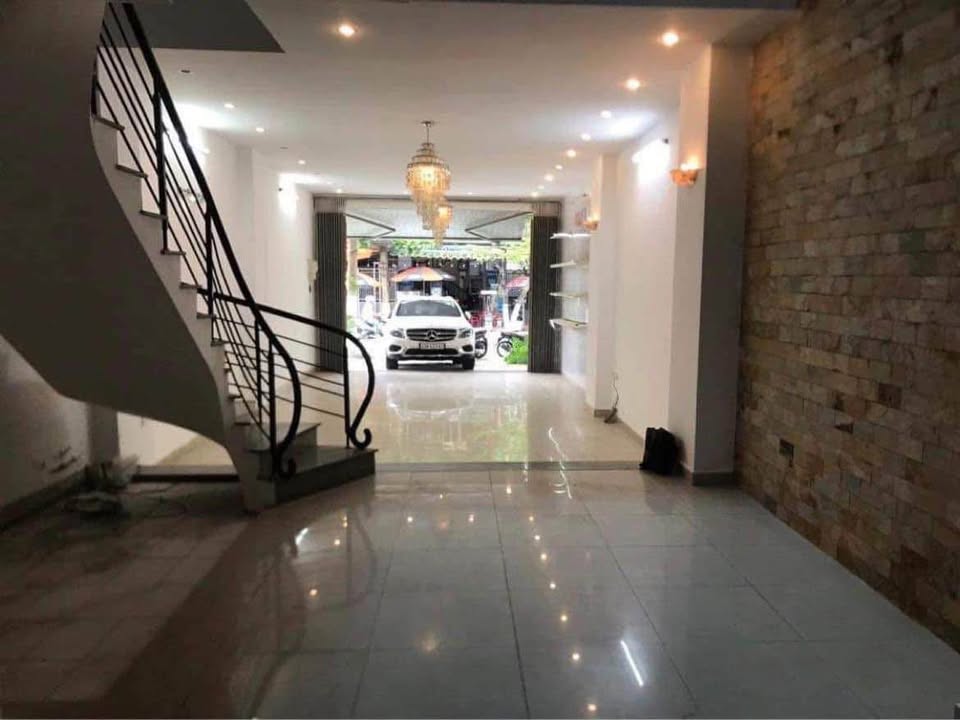 Bán nhà mặt tiền 143 Nguyễn Hữu Dật, Hải Châu, 101m² - Đầu tư sinh lời cao!