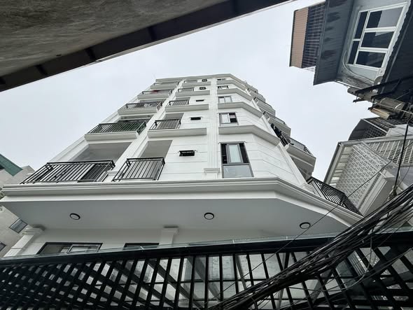 Tòa CCMN Bùi Xương Trạch, Thanh Xuân 153m² giá 46 tỷ - Dòng tiền 3 tỷ/năm!