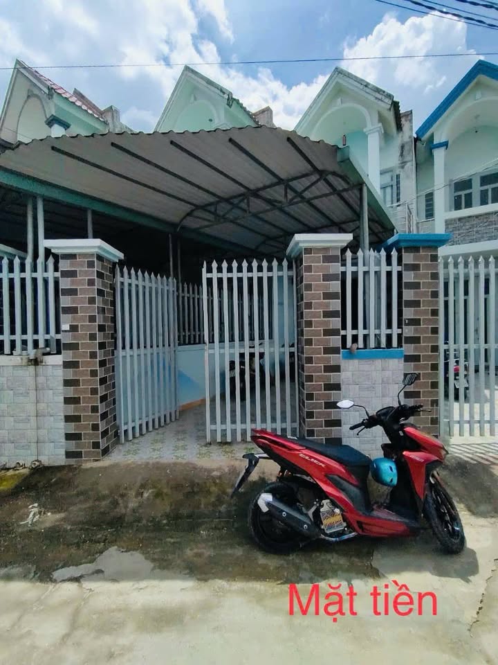 Nhà bán tại Phước Lý, Cần Giuộc, Long An 62.4m² giá 830 triệu - Sổ hồng chính chủ!