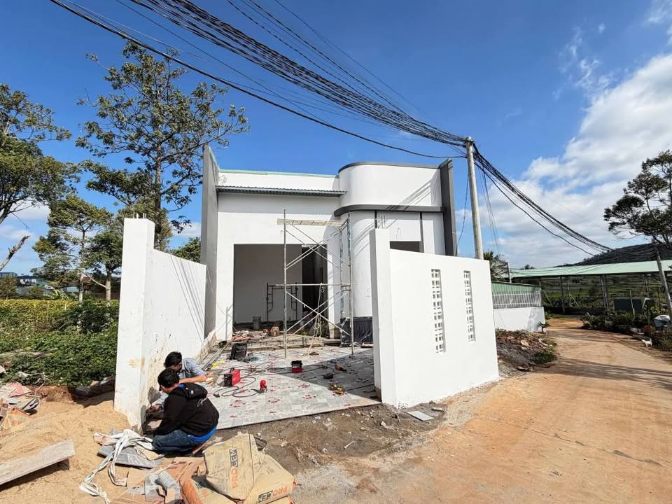 Nhà hẻm Trường Chinh, Pleiku 112m² giá 1.3 tỷ - Ô tô vào tận nhà!