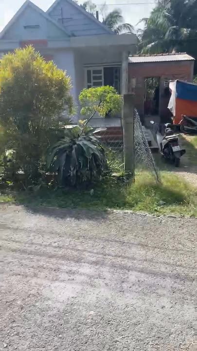 Đất mặt tiền lộ nhựa ấp Kênh Xuôi, Thông Hòa, Cầu Kè 490m² giá 350 triệu - Cơ hội đầu tư hấp dẫn!