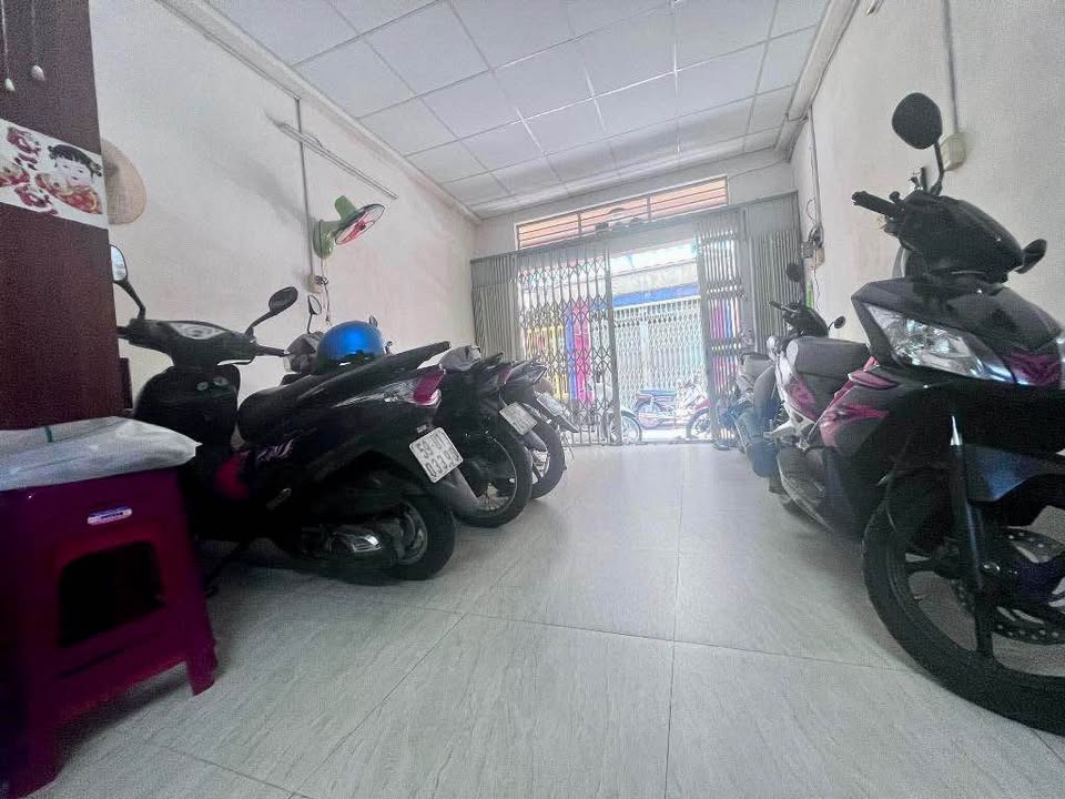 Nhà phố Hẻm 52 Hồ Thị Kỷ, Quận 10, 110m² giá 18.5 tỷ - Cơ hội đầu tư tuyệt vời!