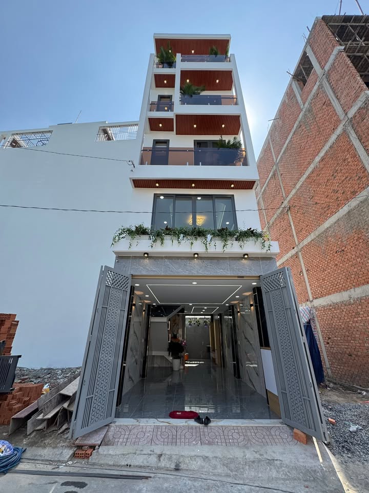 Nhà phố Tô Ngọc Vân, Q12, 60m² giá 6.28 tỷ - Bán gấp trước Tết!