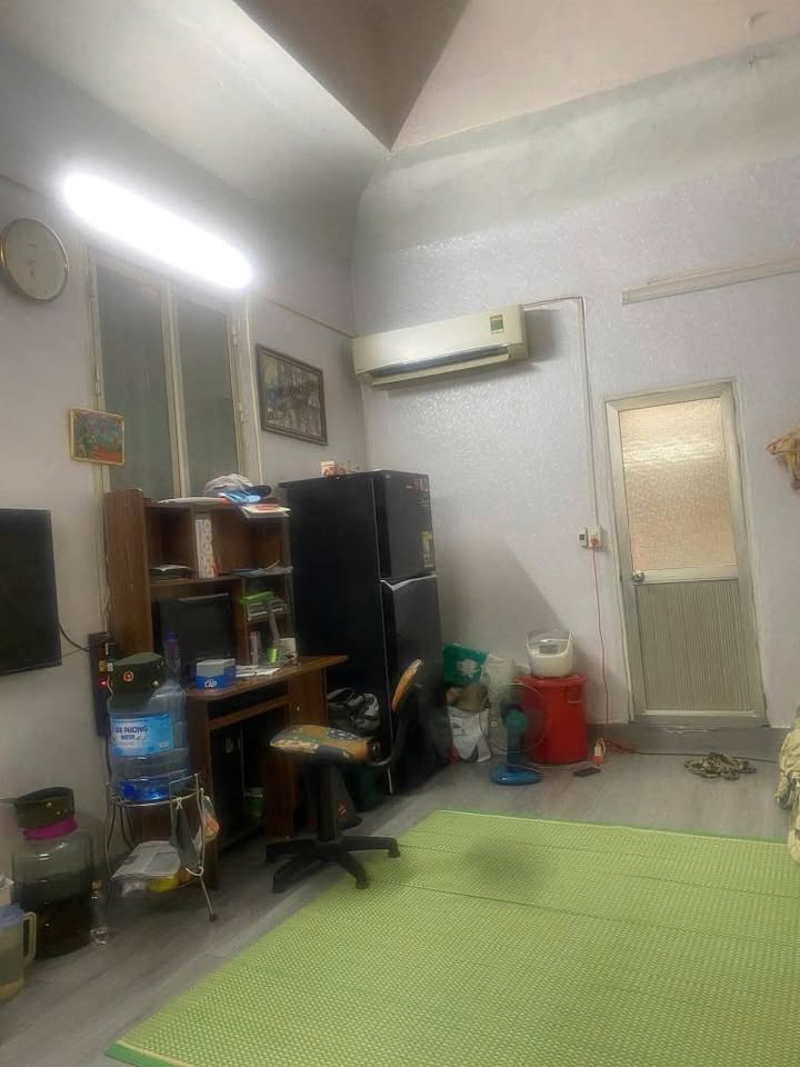 Căn hộ tập thể tầng 3 tại Hai Bà Trưng, Lê Chân, Hải Phòng 28m² - Chỉ 400 triệu, cơ hội đầu tư tuyệt vời!