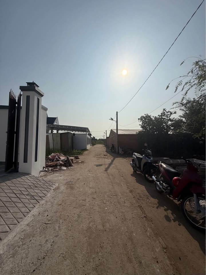 Nhà mới Mỹ Lộc, Cần Giuộc 125m² giá 2.85 tỷ - Thiết kế hiện đại, sẵn sàng vào ở!