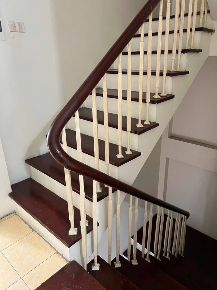 Căn hộ cho thuê CHDV Yên Lãng Đống Đa 5 tầng - Đầy đủ nội thất, sẵn sàng vào ở!