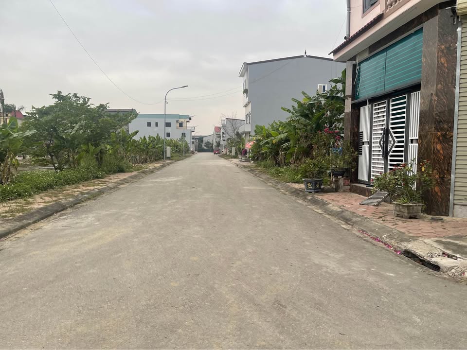 Đất Khu Đấu Giá Trung Nghĩa - Đông Vĩnh 124,6m² - Giá tốt, xây dựng tự do!