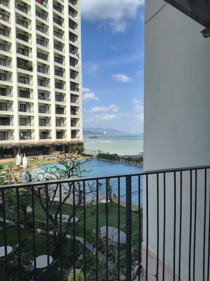Căn hộ Goldcoast Nha Trang 52m² giá 5.2 tỷ - View hồ bơi tuyệt đẹp!