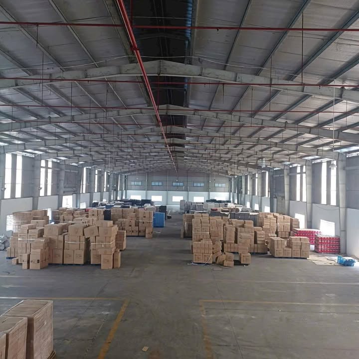 Kho xưởng cho thuê tại Đức Hòa Đông 2500m² giá 150 triệu - Đầy đủ tiện ích sản xuất