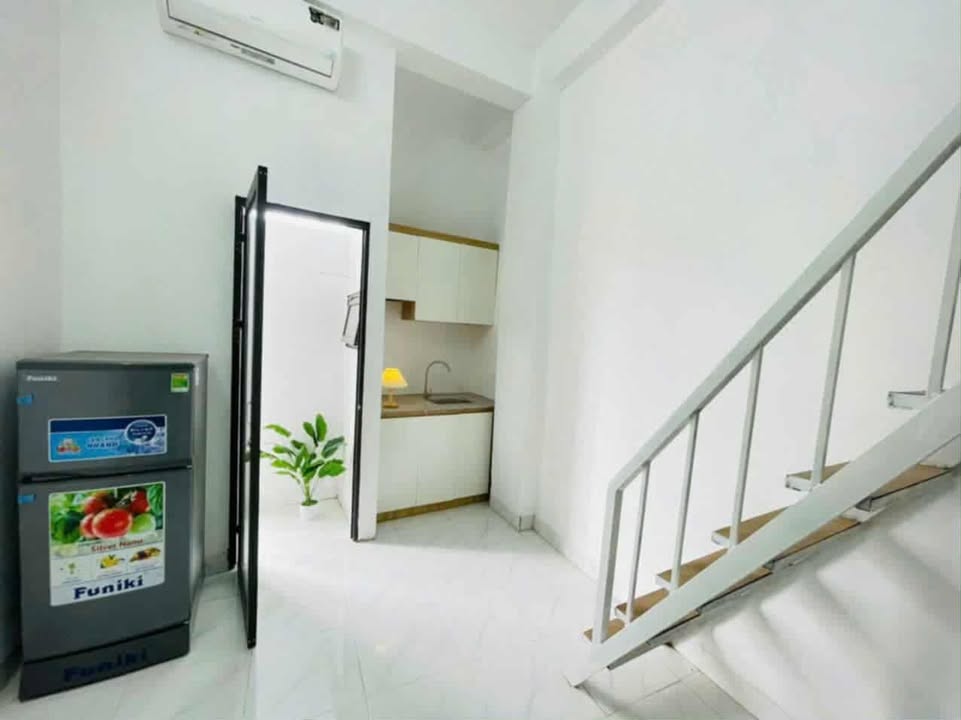 Phòng cho thuê tại Định Công, Hoàng Mai 20m² giá 3.6 triệu - Tự do giờ giấc, đầy đủ tiện nghi!