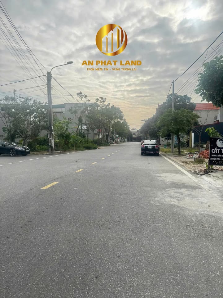 Lô đất mặt đường Bích Đào Ninh Bình 85m² giá 5 tỷ - Cơ hội đầu tư hấp dẫn!