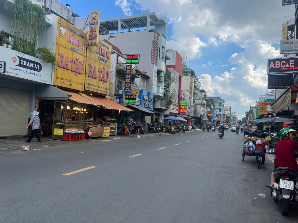 Nhà GÓC 2 Mặt Tiền Tô Hiến Thành Phường 13 Quận 10 - Diện Tích 61.9m², Giá 32 Tỷ!