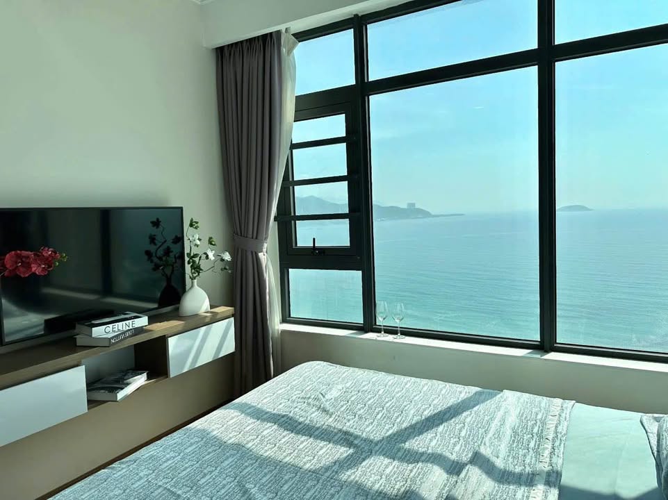 Căn hộ cho thuê Mường Thanh Oceanus Nha Trang 2PN giá 20 triệu - View biển tuyệt đẹp!