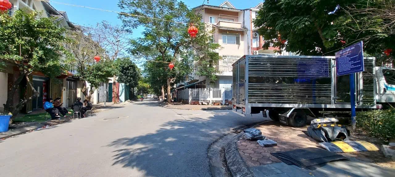 Nhà liền kề tại Khu đô thị HUD Vân Canh 172m² giá 25.84 tỷ - Đầu tư sinh lời tuyệt vời!