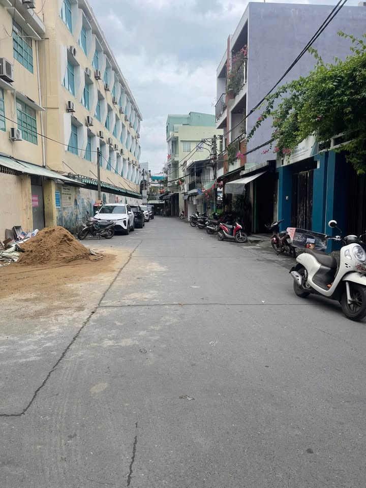 Nhà kiệt ô tô Trưng Nữ Vương Đà Nẵng 23m² - Cơ hội hiếm có cho nhà đầu tư!