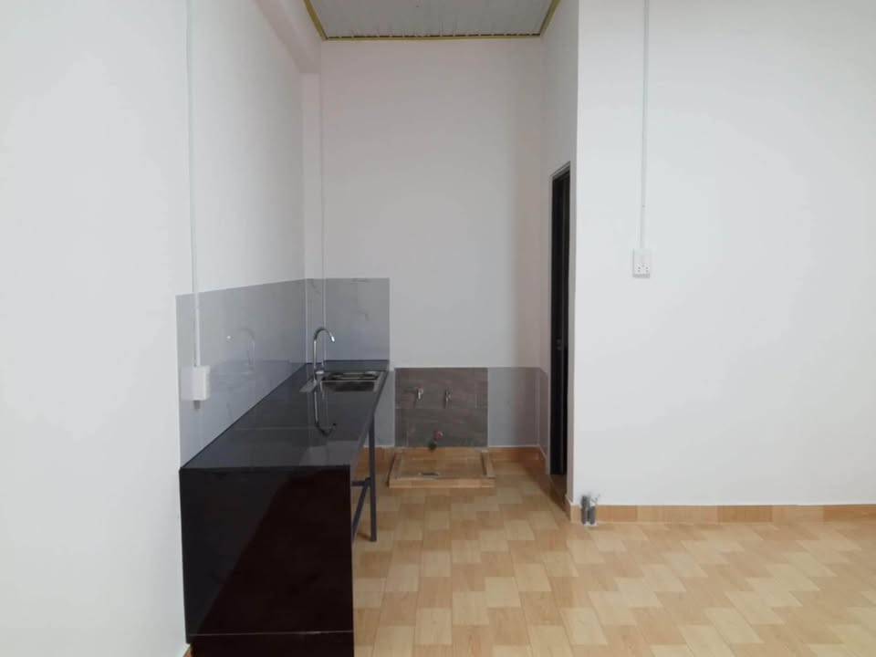 Nhà Bảo Lộc 172m² giá 3.6 tỷ - Đầu tư sinh lời với 5 phòng trọ!