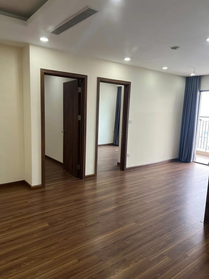Căn hộ A10 Nam Trung Yên 72m² giá 14.5 triệu - Không gian sống lý tưởng!