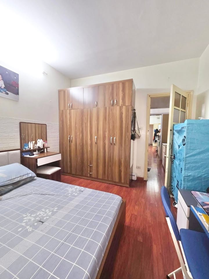 Căn hộ tập thể Quỳnh Mai, Kim Ngưu 45m² giá 6.5 triệu - Gần bệnh viện và trường đại học!