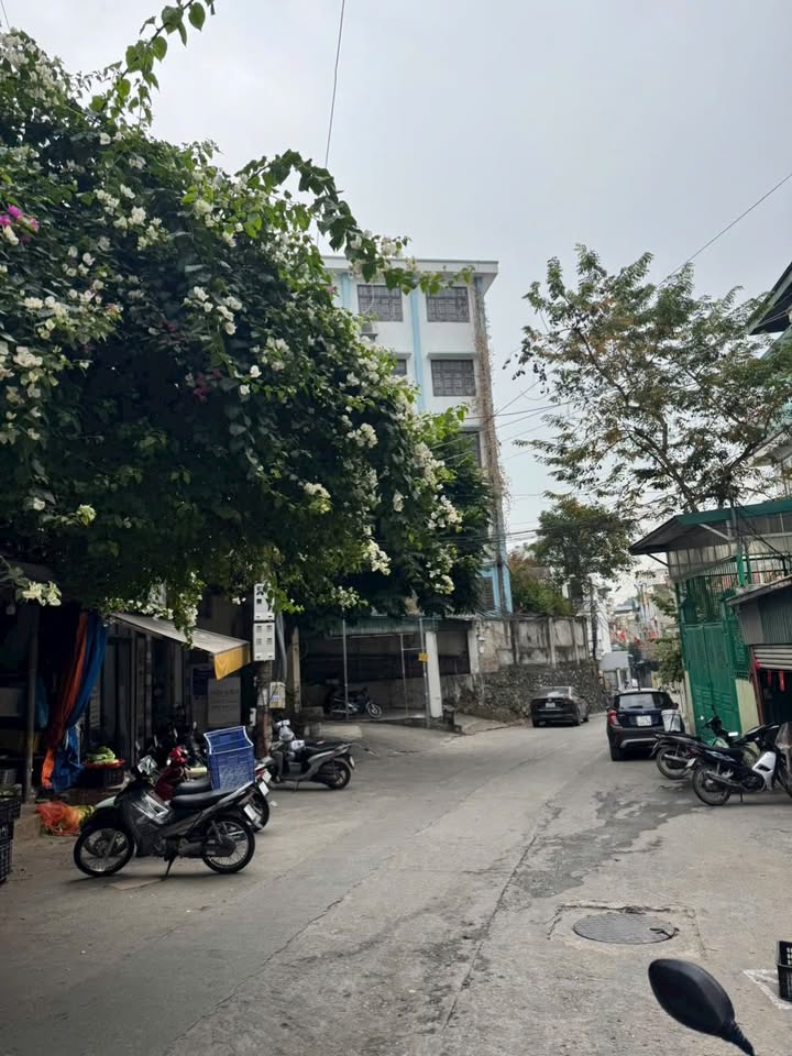 Đất nền phường Hồng Hà, Hạ Long 74m² giá 4 tỷ - Kinh doanh thuận lợi!