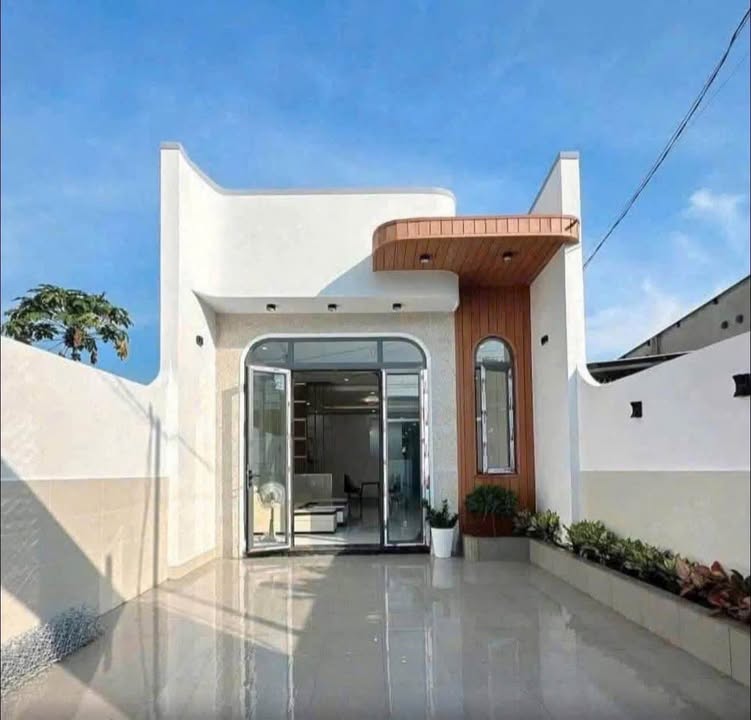 Nhà cấp 4 kp1 Tân Hiệp 100m² giá 2.45 tỷ - Vị trí trung tâm đắc địa!