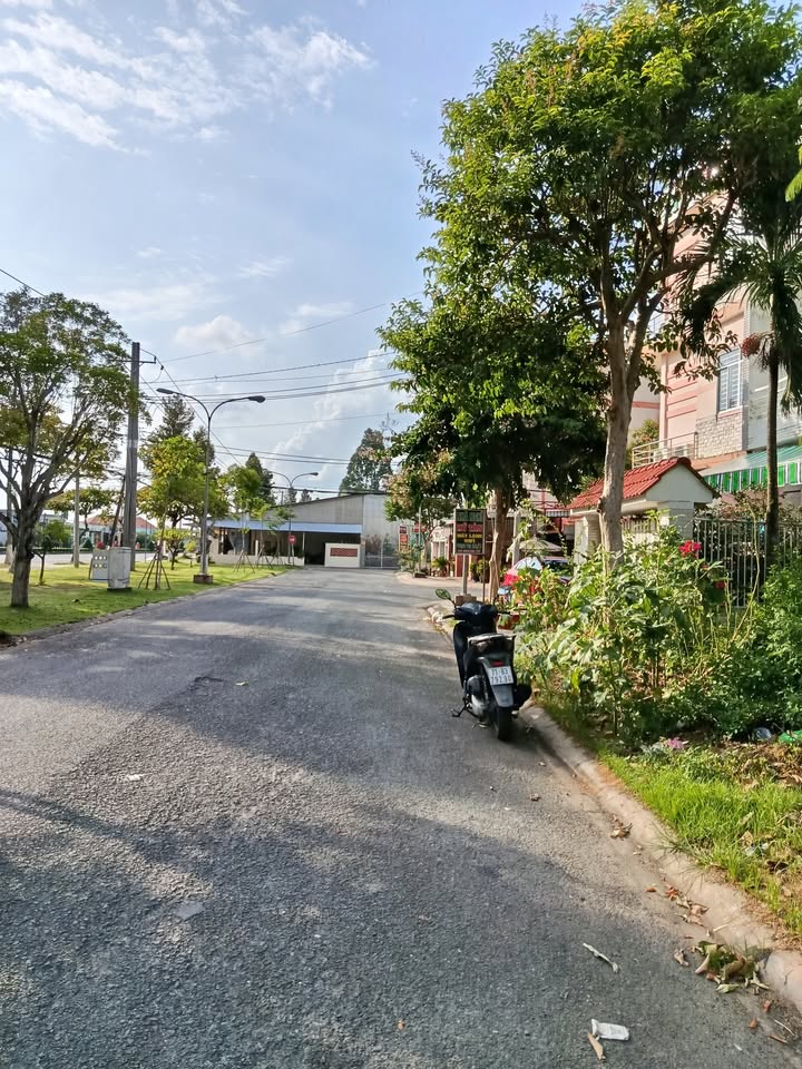 Đất nền Khu dân cư Sao Mai Bến Tre 76m² giá 2.3 tỷ - Tiện kinh doanh đắc địa!