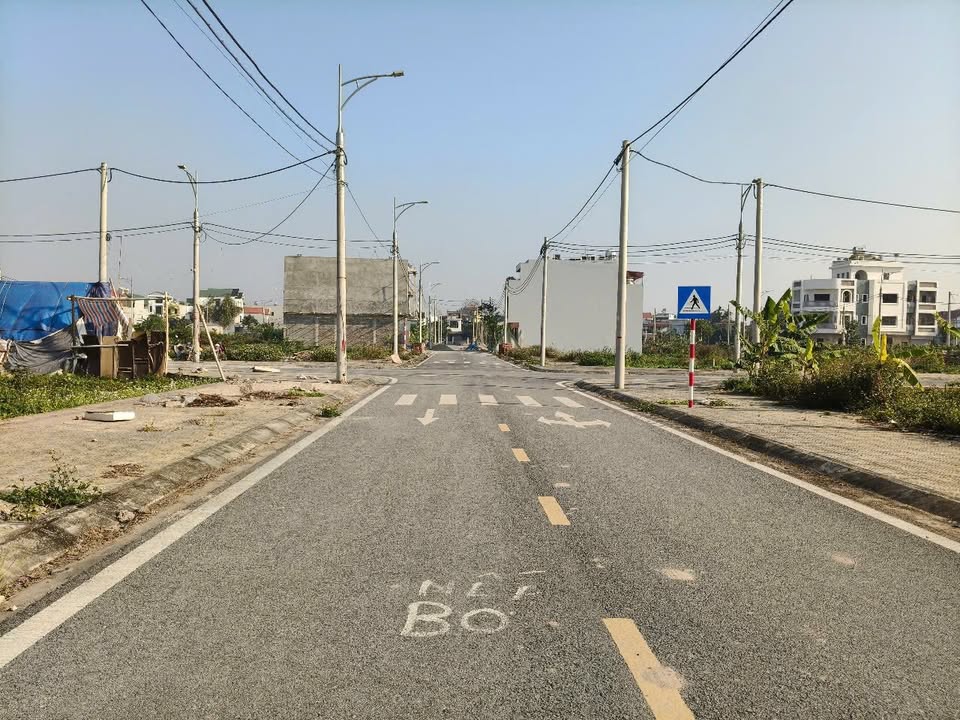 Đất nền Phù Vân, Phủ Lý 85m² giá 2.3 tỷ - Đầy đủ tiện ích xung quanh!