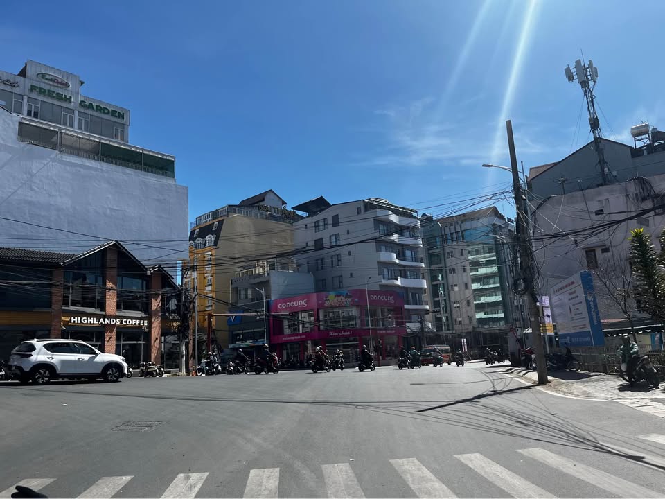 Nhà mặt tiền Hải Thượng, Đà Lạt 200m² giá 60 triệu - Đầu tư kinh doanh lý tưởng!