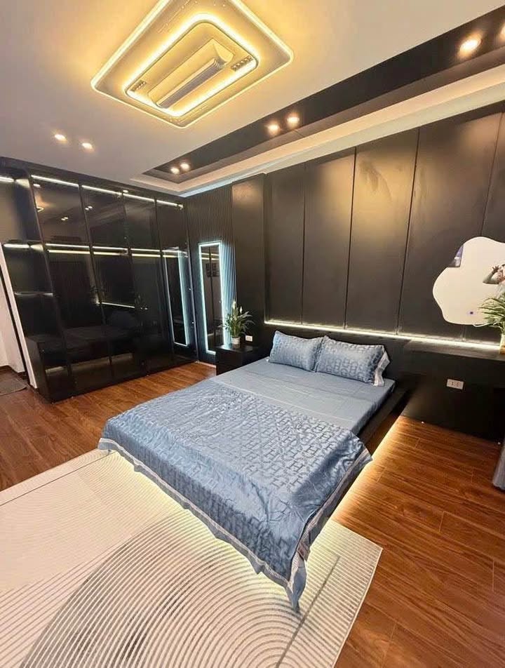 Nhà phố Cự Lộc, quận Thanh Xuân 34m² giá 10.95 tỷ - Full nội thất hiện đại!