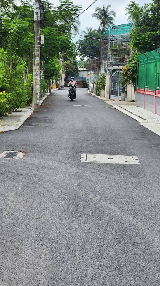 Nhà cấp 4 Hóc Môn 361.6m² giá thỏa thuận - Sẵn sàng xây dựng mới!