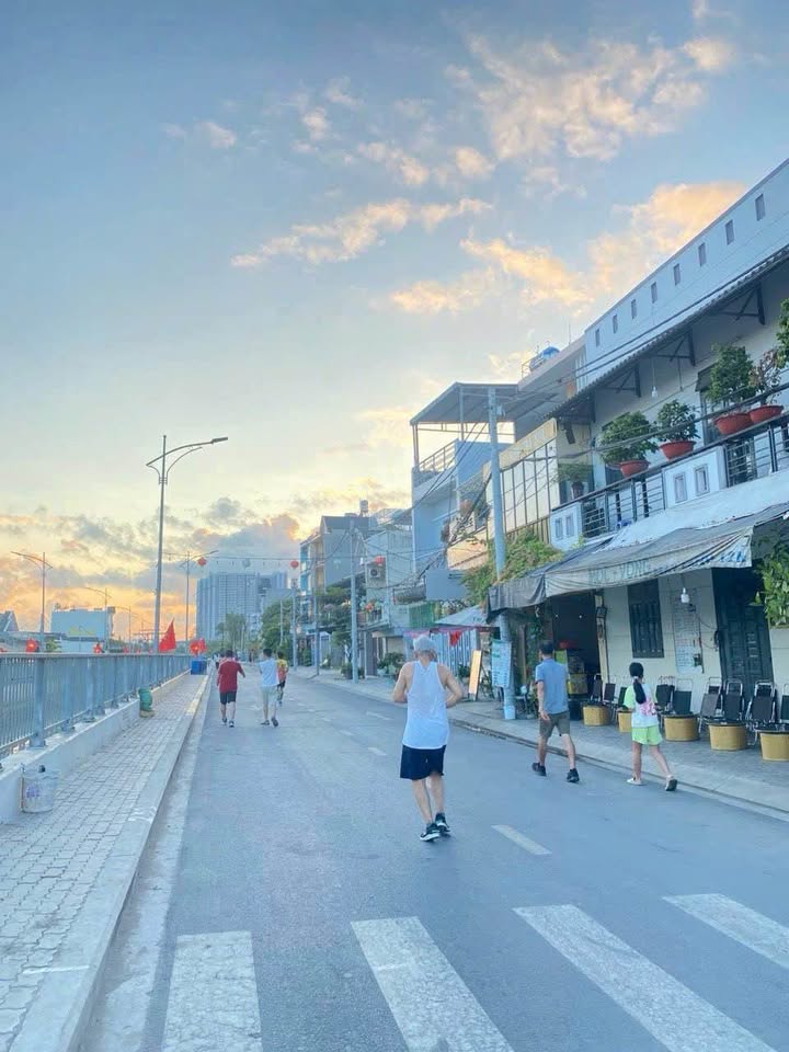 Đất mặt tiền Thạnh Lộc 50m² giá 5.8 tỷ - Đầu tư sinh lời tốt!