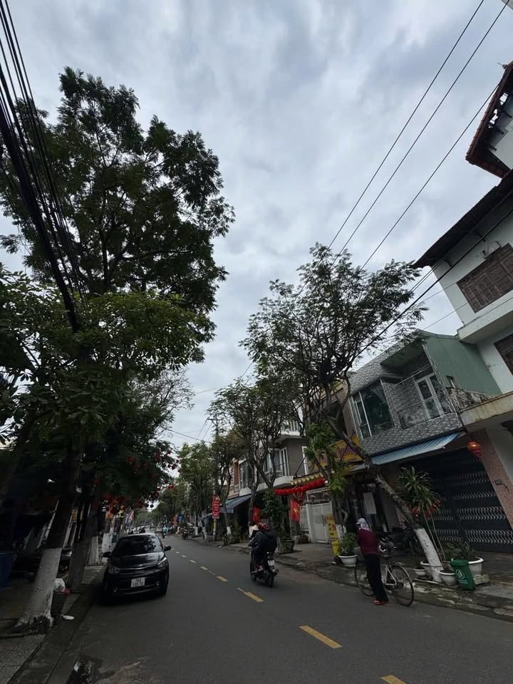 Đất nền kinh doanh gần biển Nguyễn Tất Thành 175m² giá 15 tỷ - Cơ hội hiếm có!