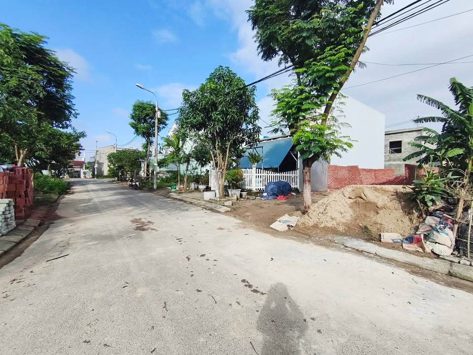 Đất nền Hòa Xuân Đà Nẵng 100m² giá 3.15 tỷ - Sổ đỏ chính chủ, đầu tư sinh lời!