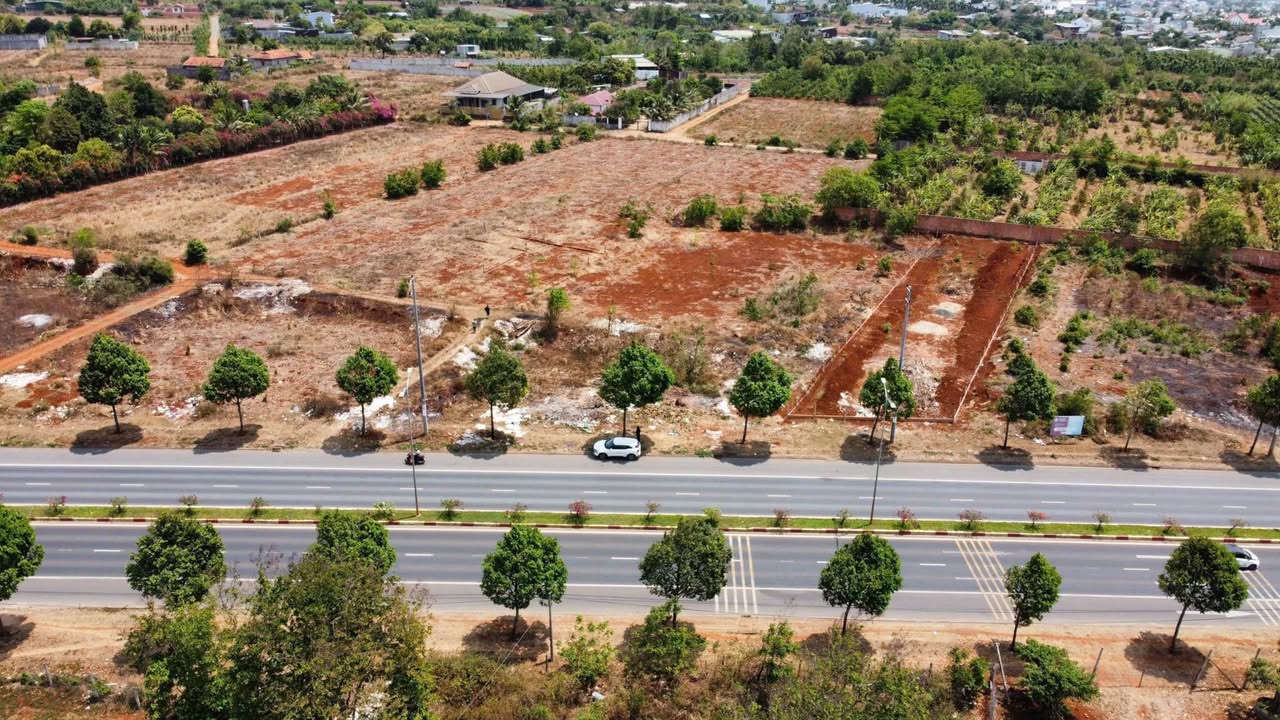 Đất mặt tiền Vành Đai 10/3, Buôn Ma Thuột 4500m² giá 18.5 tỷ - Đầu tư sinh lời ngay!