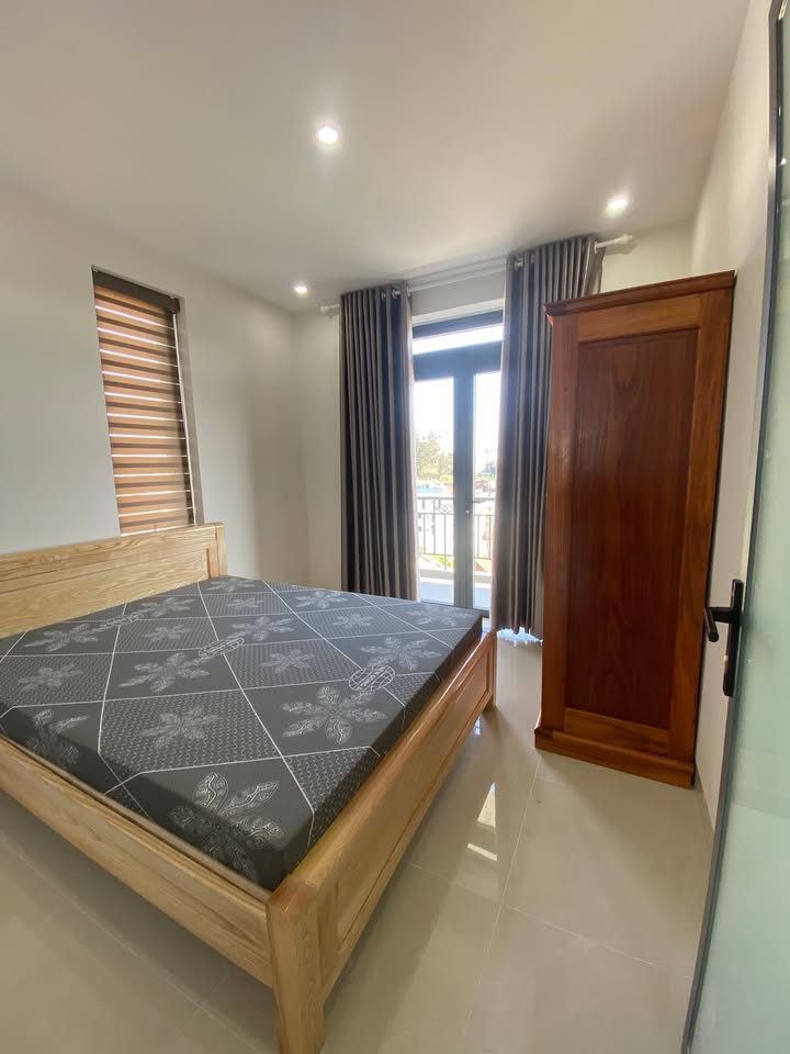 Căn hộ Đà Lạt 80m² giá 8 triệu - Đầy đủ nội thất, nhiều ánh sáng!